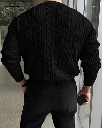 Schwarzer Herrenpullover mit Rundhalsausschnitt und langen Ärmeln